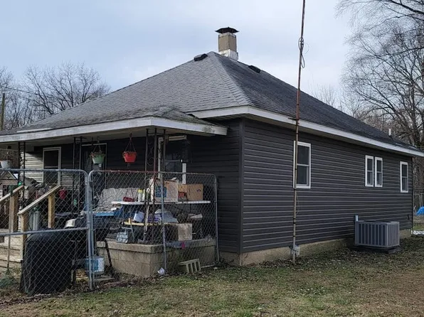 936 N Jenkins St, Carlisle, IN 47838