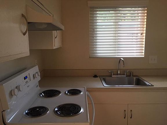 5th image of 2320 Pauline Dr #2320 B