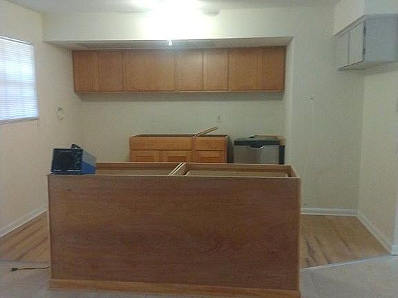 5th image of 4529 S Le Woods Dr
