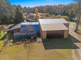 N4890 State Highway 180, Marinette, WI 54143