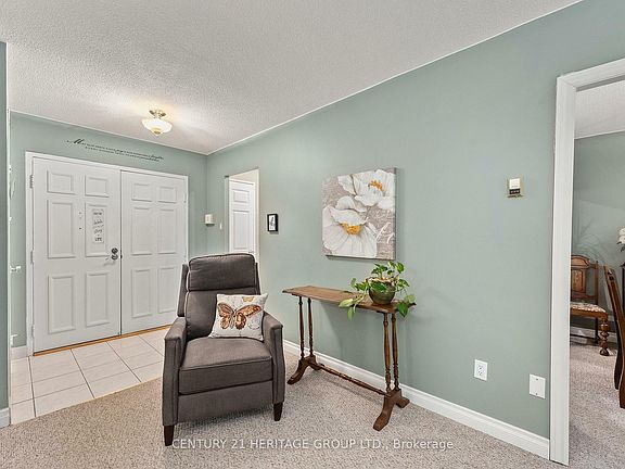 3rd image of 200 Holland Ct #3