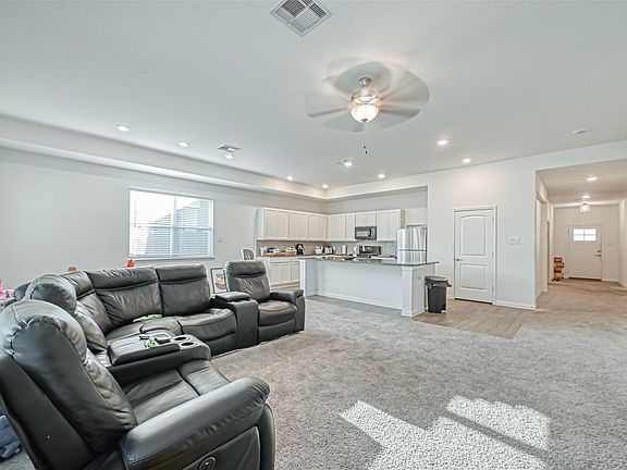 4th image of 9435 Klein Ln