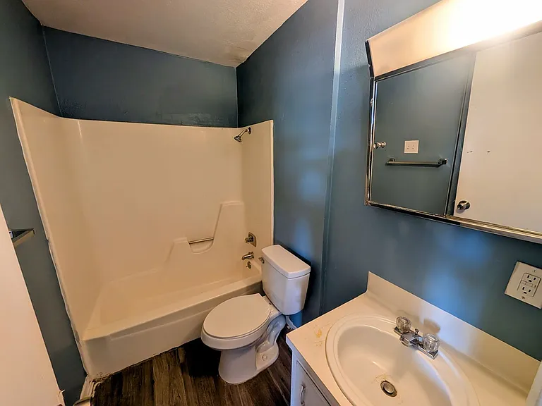 117 W Avenue A — Photo 7