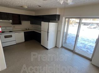 201 E Woodlawn Ave #18, Jerseyville, IL