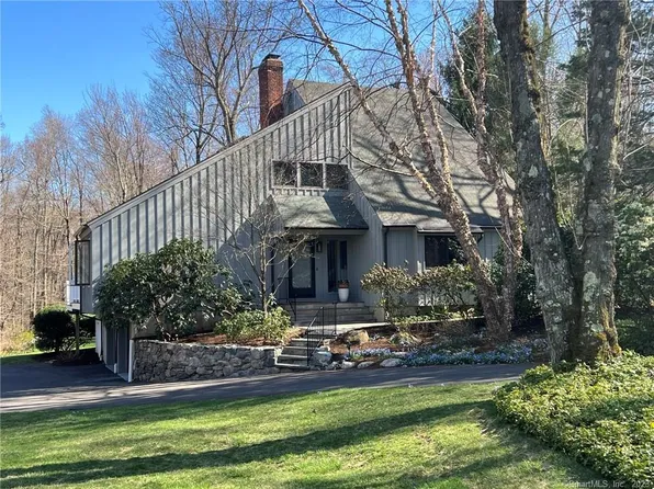 16 Bartram Drive, Redding, CT 06896