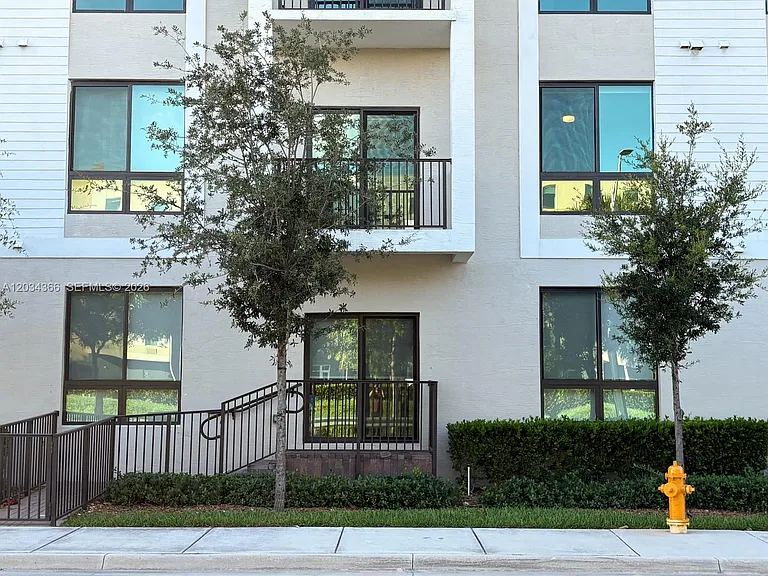 8001 NW 41st St #205 — Photo 17