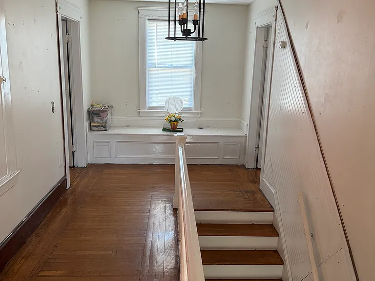 131 Gentian Ave — Photo 9