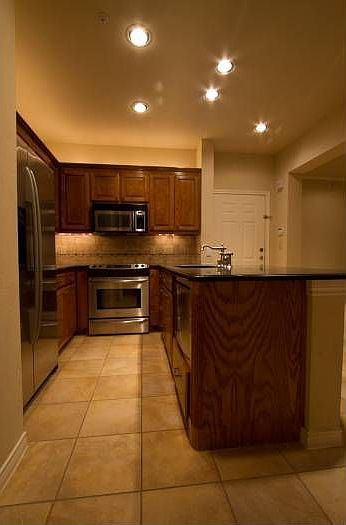 Granite, Tile, Lighting