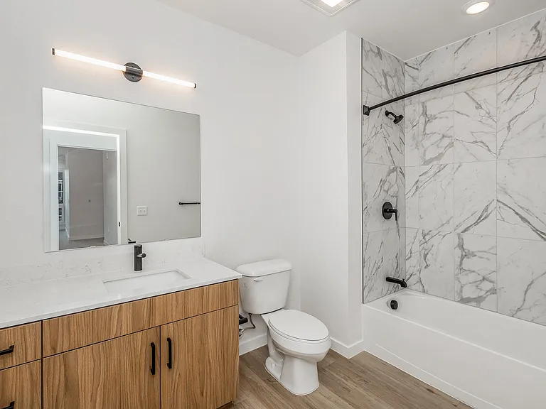 Oso Apartments — Photo 144