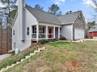 231 Evergreen Ct, Cleveland, GA 30528