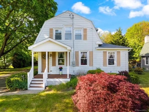 6 Coit Court, Waterford, CT 06385