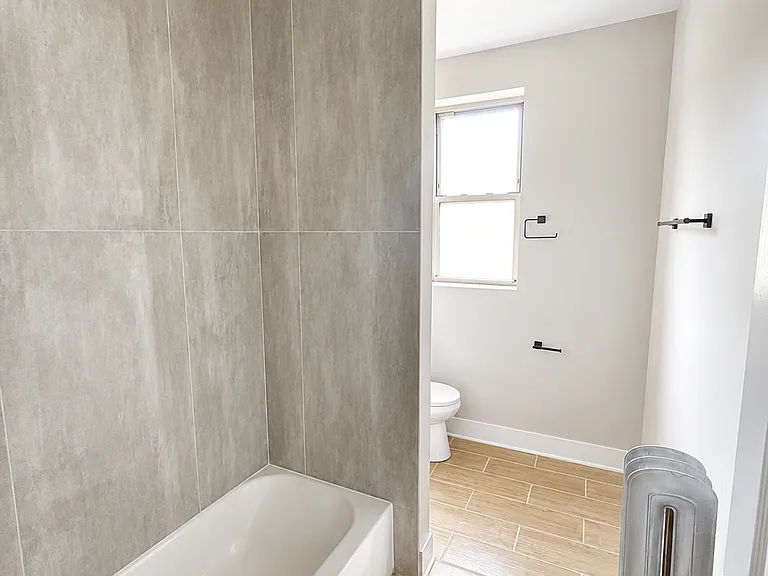 7524 N Seeley Ave #3S — Photo 5