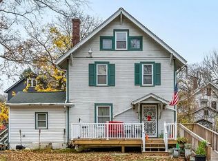 660 Minerva Pl, Akron, OH 44320