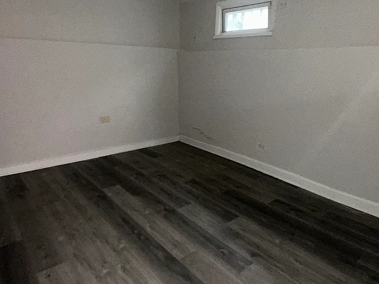 1631 S California Ave — Photo 16