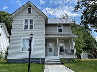 584 Ohio Ave, Salem, OH