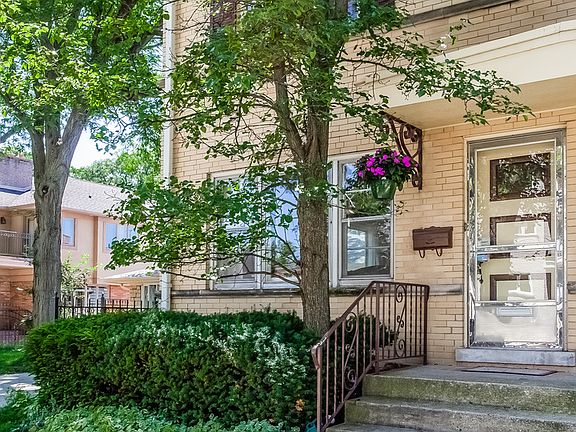 5th image of 1536 Forest Ave