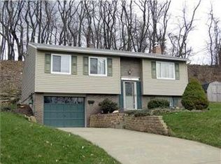 5733 Wilson Dr, Bethel Park, PA 15102