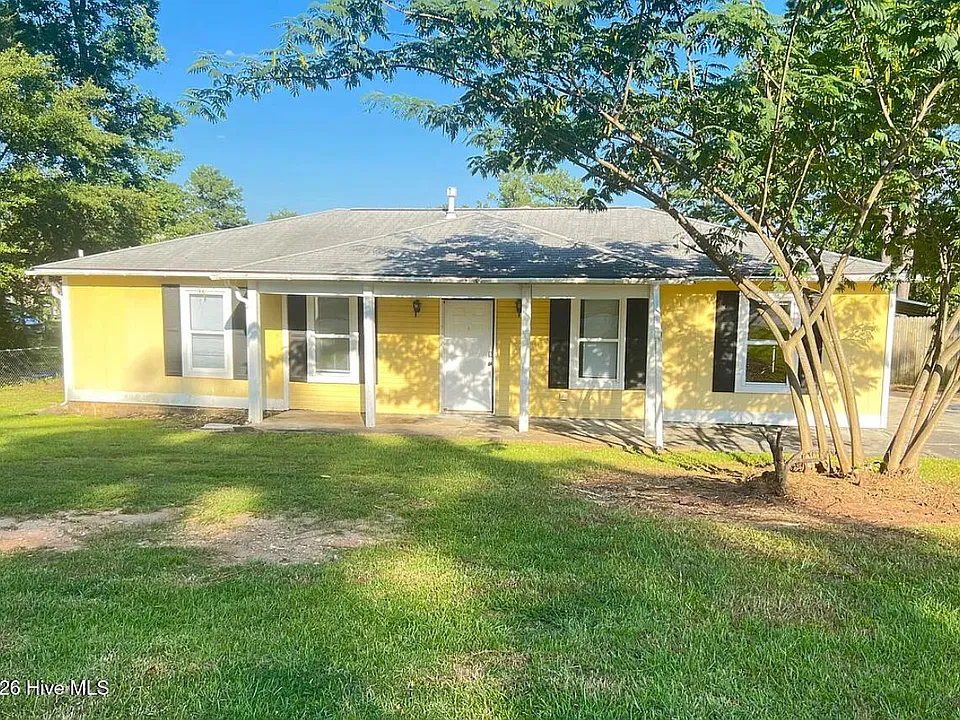 3064 Angela St