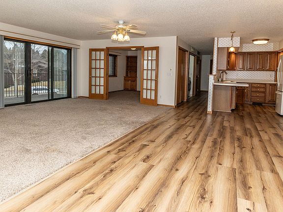 3rd image of 3333 Montreal St Unit 201