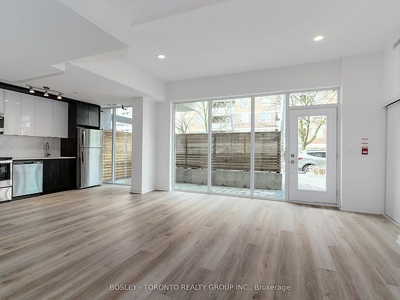 4th image of 3 Cardiff Rd #106