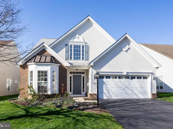 3874 Somerset Dr, Collegeville, PA 19426