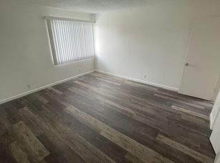 16561 Alliance Ave #13, Tustin, CA 92780