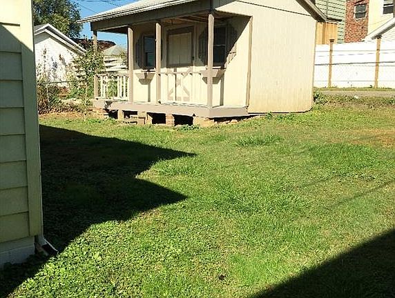 5th image of 1256 W Virginia Ave