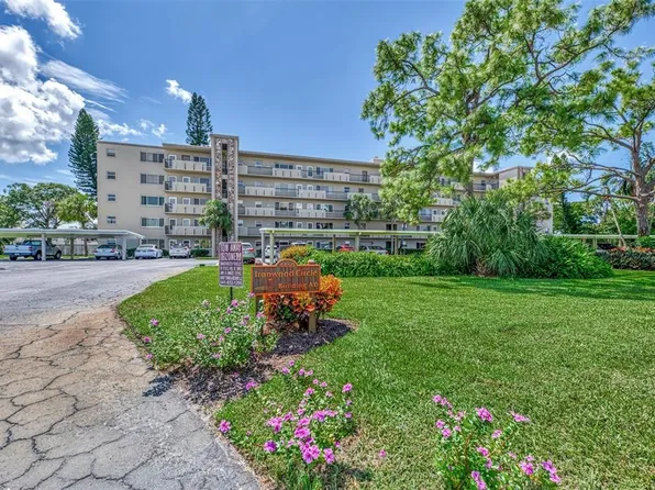 4460 Ironwood Cir APT 102A, Bradenton, FL 34209