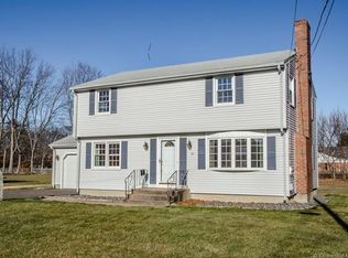 30 Rival Ct, East Hartford, CT 06118