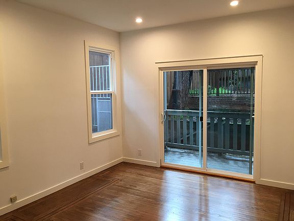 4th image of 1517 Waller St