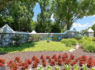 806 Wharton Rd #806, Mount Laurel, NJ 08054