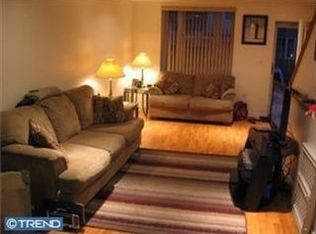 104 W Ritner St, Philadelphia, PA 19148