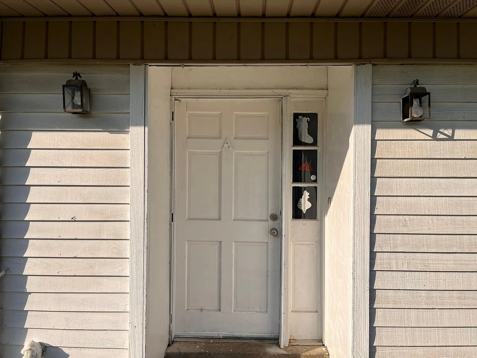 3 bed, 1100 sqft, $975 — Photo 2