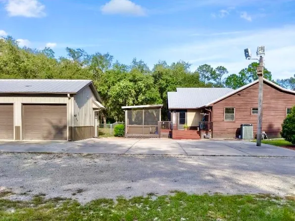 124 Neal Rd, Hawthorne, FL 32640
