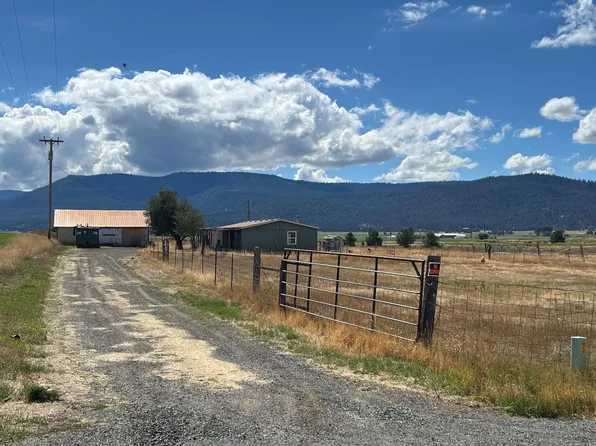 8150 Bunn Rd, Bonanza, OR 97623