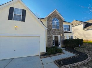3724 Pauline Ln, Charlotte, NC 28216