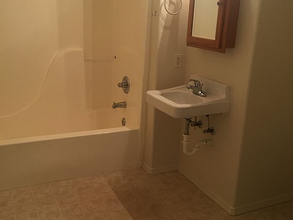 5th image of 238 Berrydale Ave #A