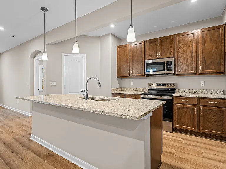 2076 Barleybrook St — Photo 6