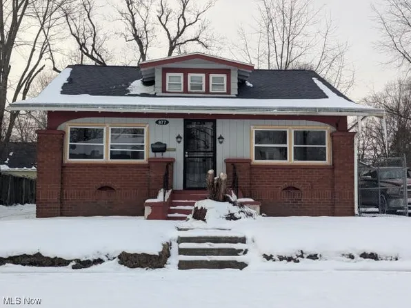 877 Frederick Blvd, Akron, OH 44320