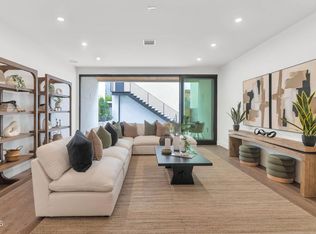 6916 E 2nd St, Scottsdale, AZ 85251