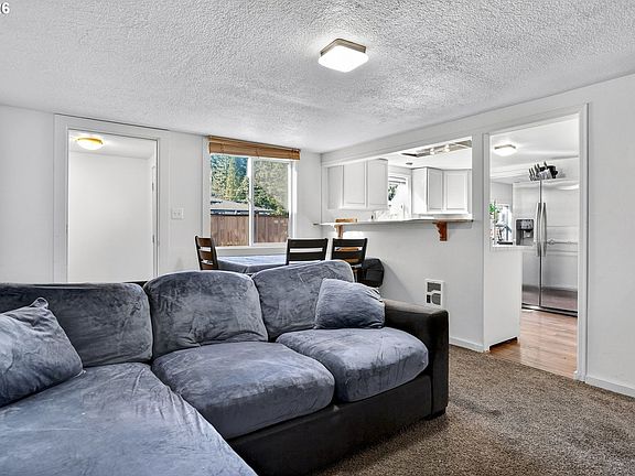 5th image of 1744 NE 132nd Ave