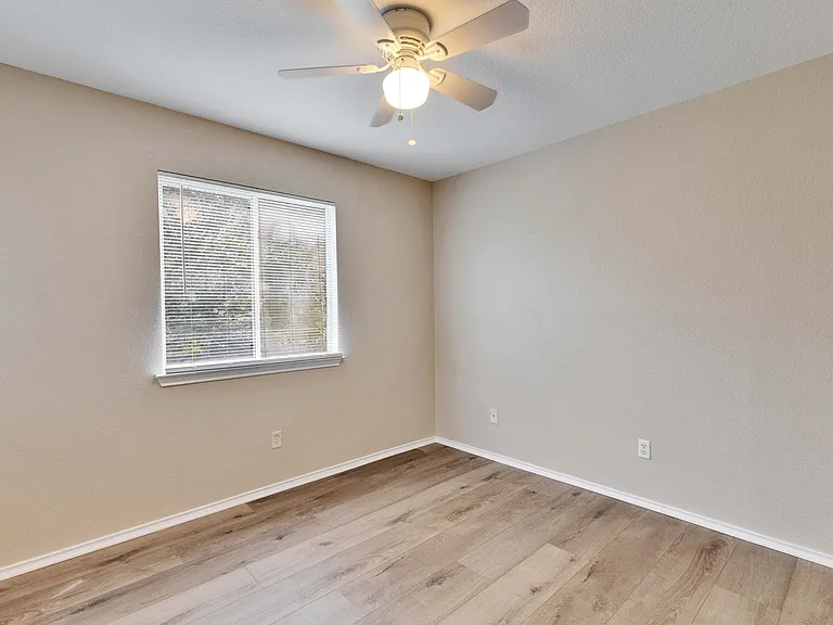14116 Harris Ridge Blvd #A — Photo 25