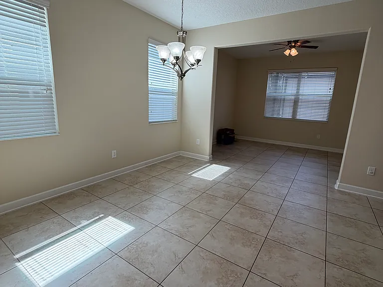 15171 Bridgewater Crossings Blvd — Photo 8
