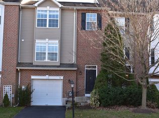 91 Hunt Club Dr, Collegeville, PA 19426