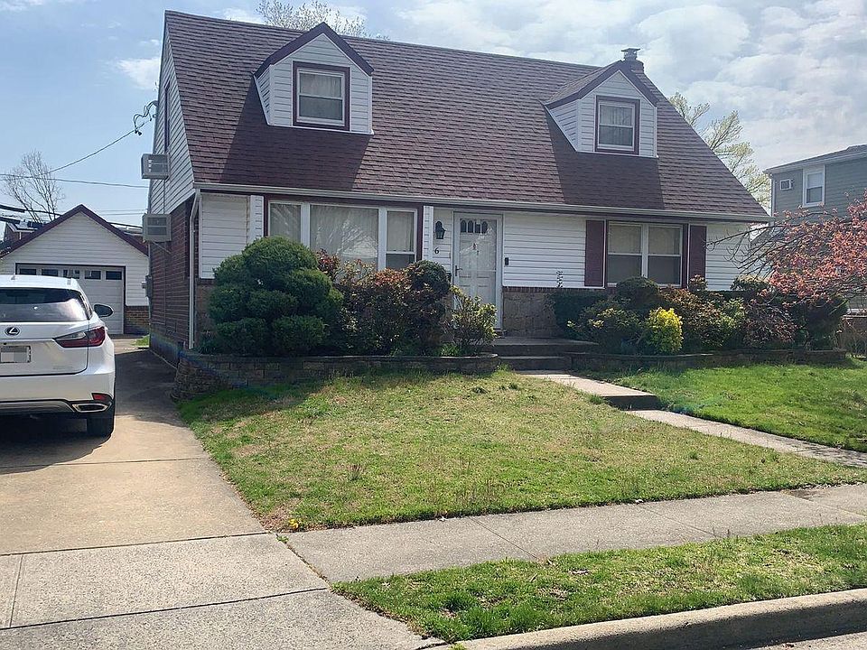 1st image of 6 Morris Dr