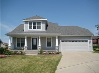 10 Crawling Stone Cir, Madison, WI 53719