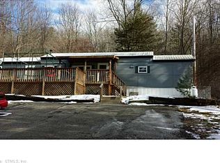 102 N Windham Rd, Windham, CT 06280