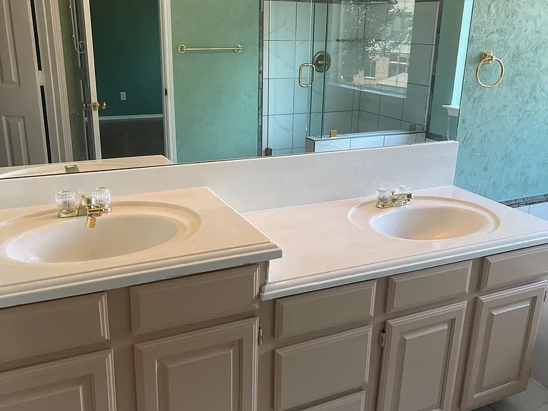 8617 Sabinas Trl — Photo 2