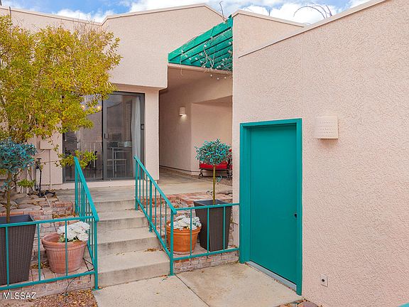 3rd image of 4948 N Valle