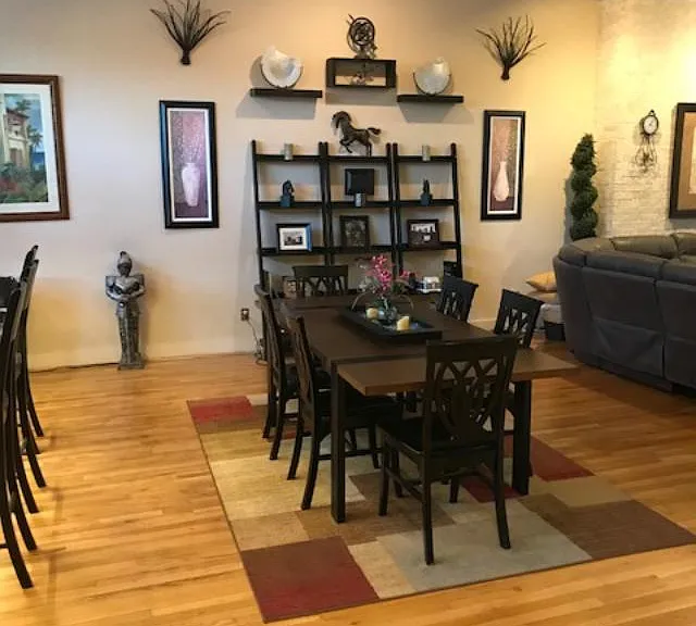 1415 Bonnie Brae St #E — Photo 11